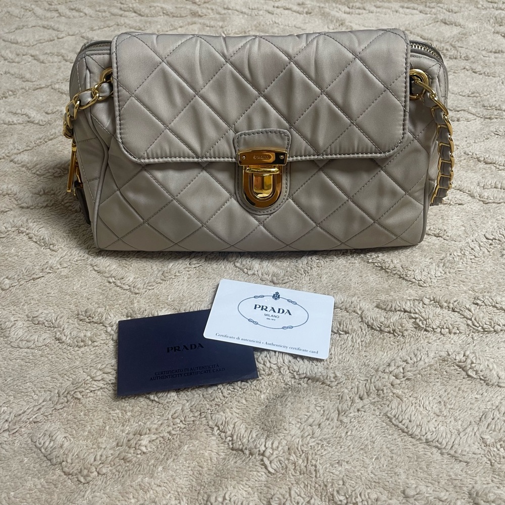 Prada Nylon Vintage Beige Quilted Re edition Shoulder Bag Gold Chain